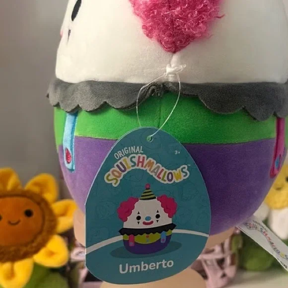 🤡 Umberto Squishmallow Clown - Picture 2 of 3